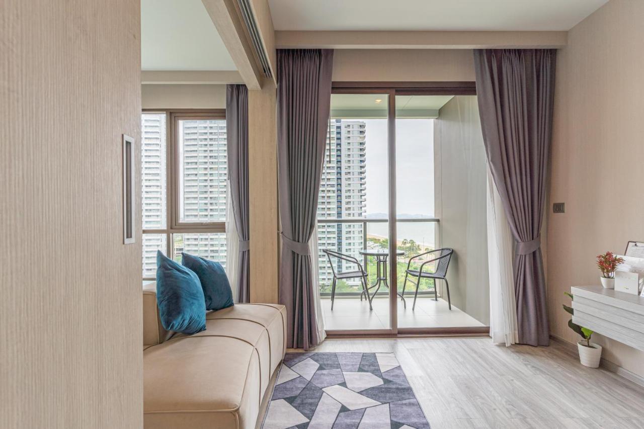 Aeras Beachfront Condominium 좀티엔 비치 외부 사진